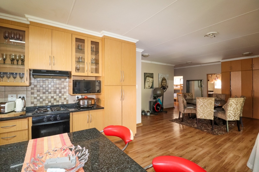 3 Bedroom Property for Sale in Wilkoppies North West